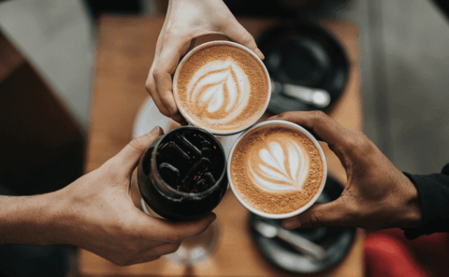From Coffee to Cocktails: Creative Ways to Use Lakanto Monkfruit Sweetener - Pluugin Store