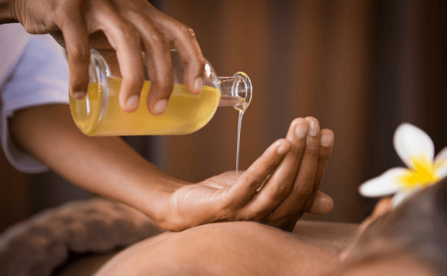 Mustard Oil Massage: Traditional Techniques for Modern Wellness