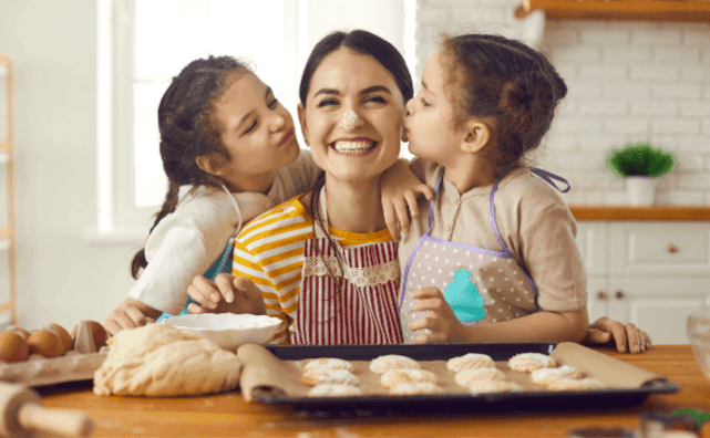 Kid-Friendly Baking: Fun and Simple Recipes to Make with Children - Pluugin Store