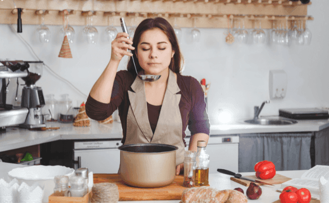 Mindful Cooking: The Sensory Experience of Using Puress Mustard Oil - Pluugin Store