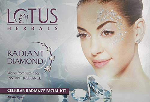 Lotus Herbals Radiant Diamond Cellular Radiance 1 Facial Kit | With Diamon Dust & Cinnamon | For All Skin Types | 37g